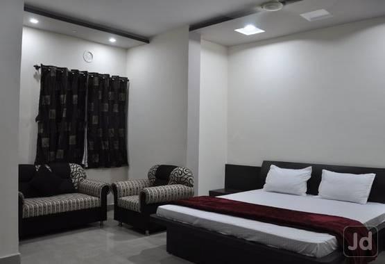 Hotel Rudraksh Virani ภายนอก รูปภาพ